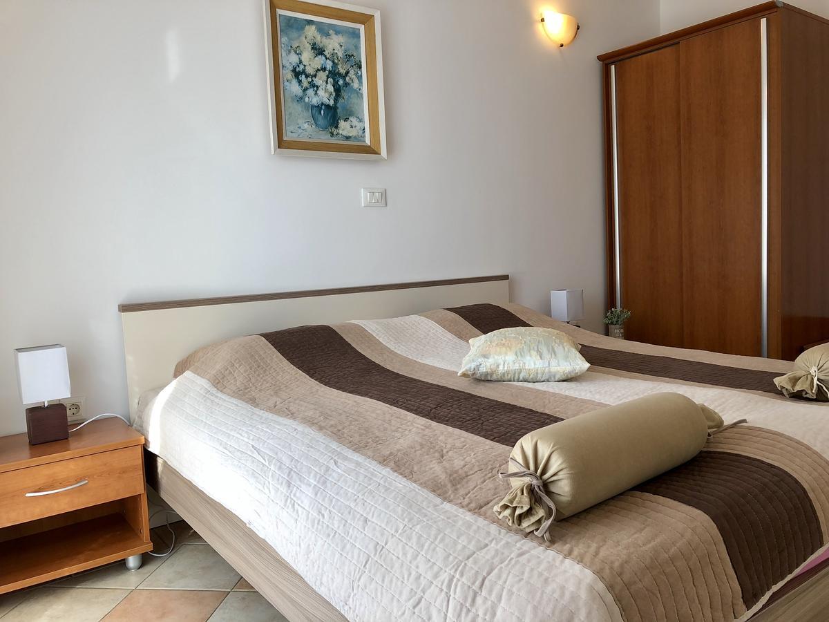 Apartment Dana Ρόβινι Εξωτερικό φωτογραφία